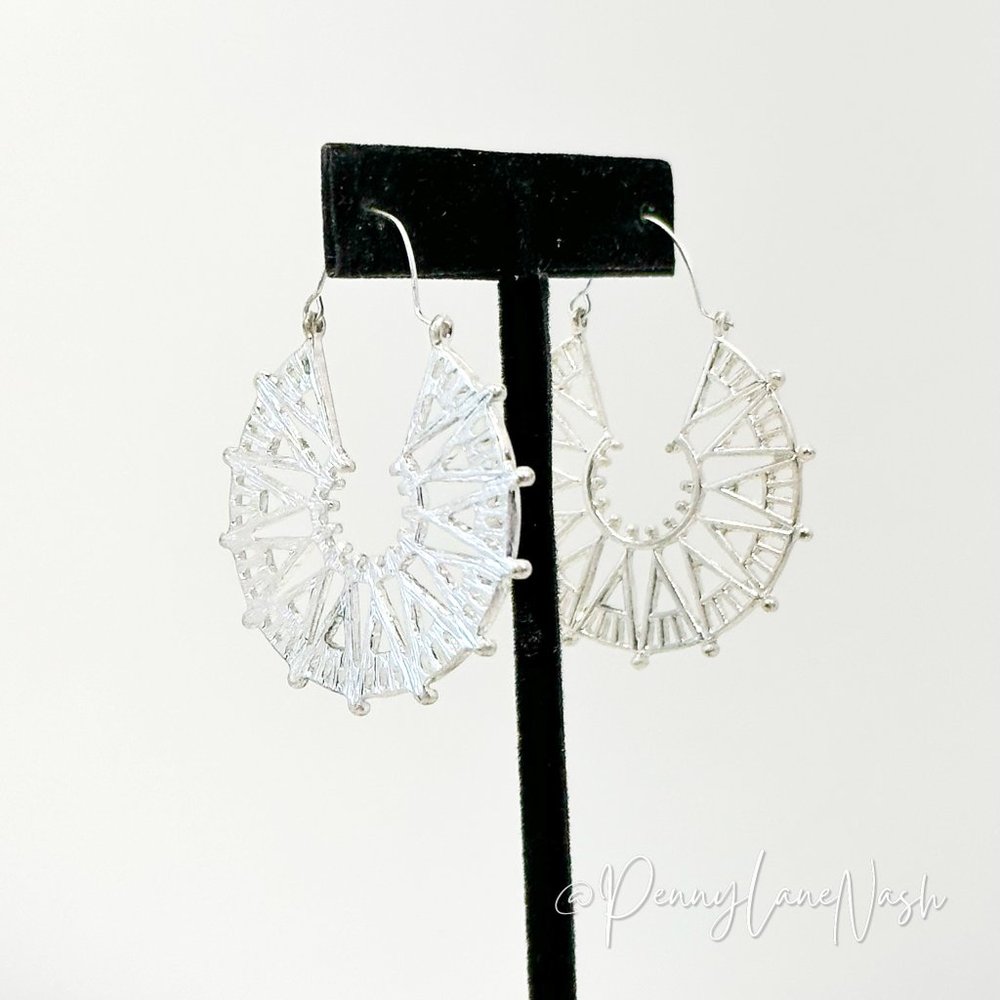 Vintage Silver Compass Sun Hoop Earrings - Picture 6 of 8